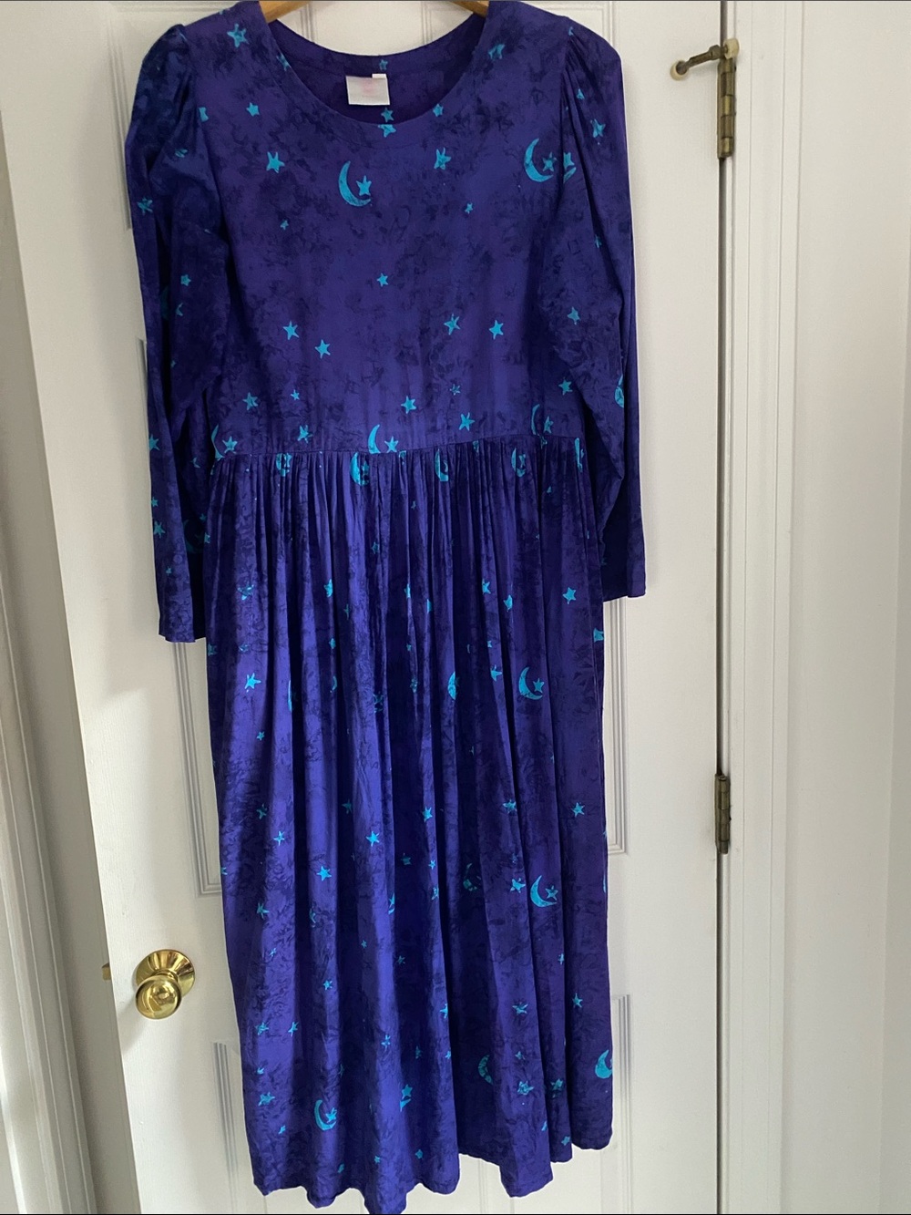 Vintage Purple Moon & Stars Dreamy Whimsical  Dress- Medium